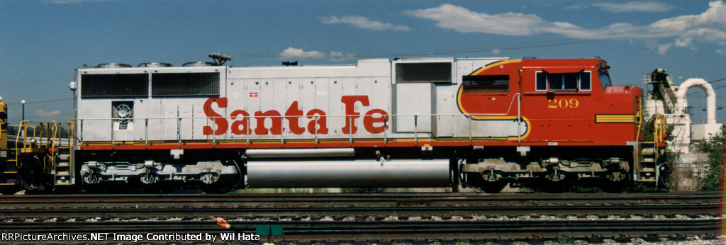 Santa Fe SD75M 209